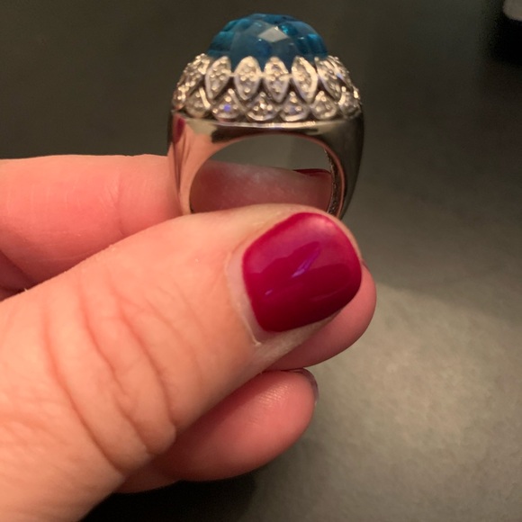 🌸HOST PICK🌸 14K white gold ring with 45 small Diamonds and blue topaz stone. - Picture 7 of 13